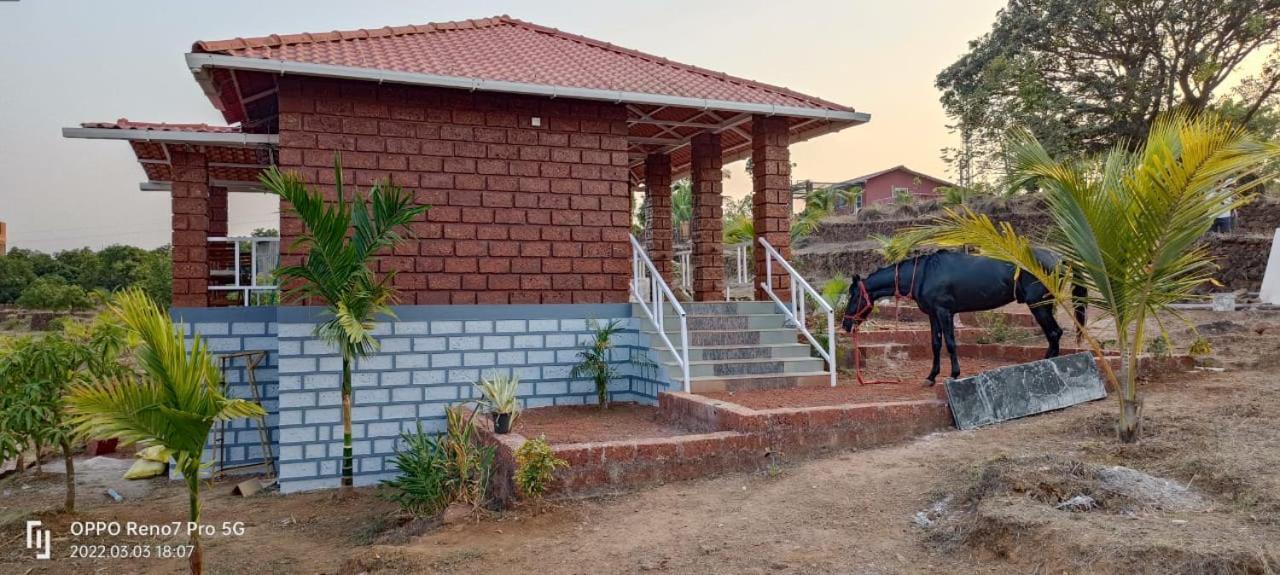 Mars Jungle Adventure Stud Farm With Private Jacuzzi Villa Narsinge Exterior photo