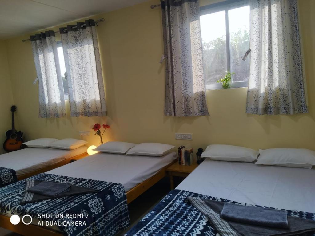 Mars Jungle Adventure Stud Farm With Private Jacuzzi Villa Narsinge Room photo
