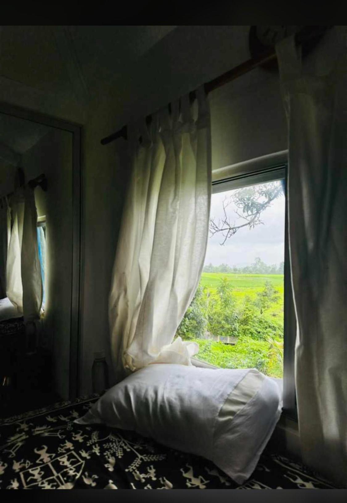 Mars Jungle Adventure Stud Farm With Private Jacuzzi Villa Narsinge Room photo