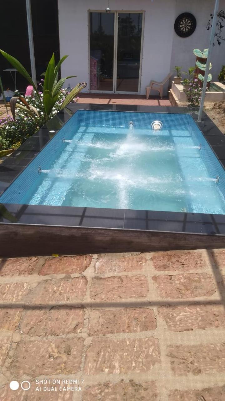 Mars Jungle Adventure Stud Farm With Private Jacuzzi Villa Narsinge Exterior photo